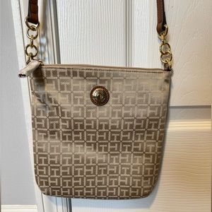 Tommy Hilfiger Crossbody Purse.